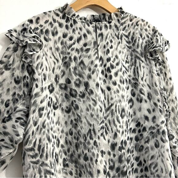 Ann Taylor snow leopard ruffled sleeve mock neck top white black casual size XL - Picture 7 of 16
